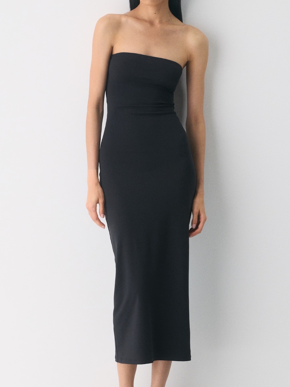 aritzia // contour tube dress